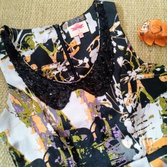 Vintage RN London Beaded Collar Abstract Print Dress - Picture 2 of 6